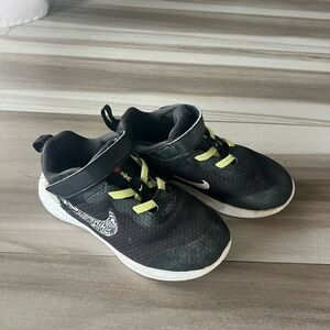 Nike Tennies toddler size 10c